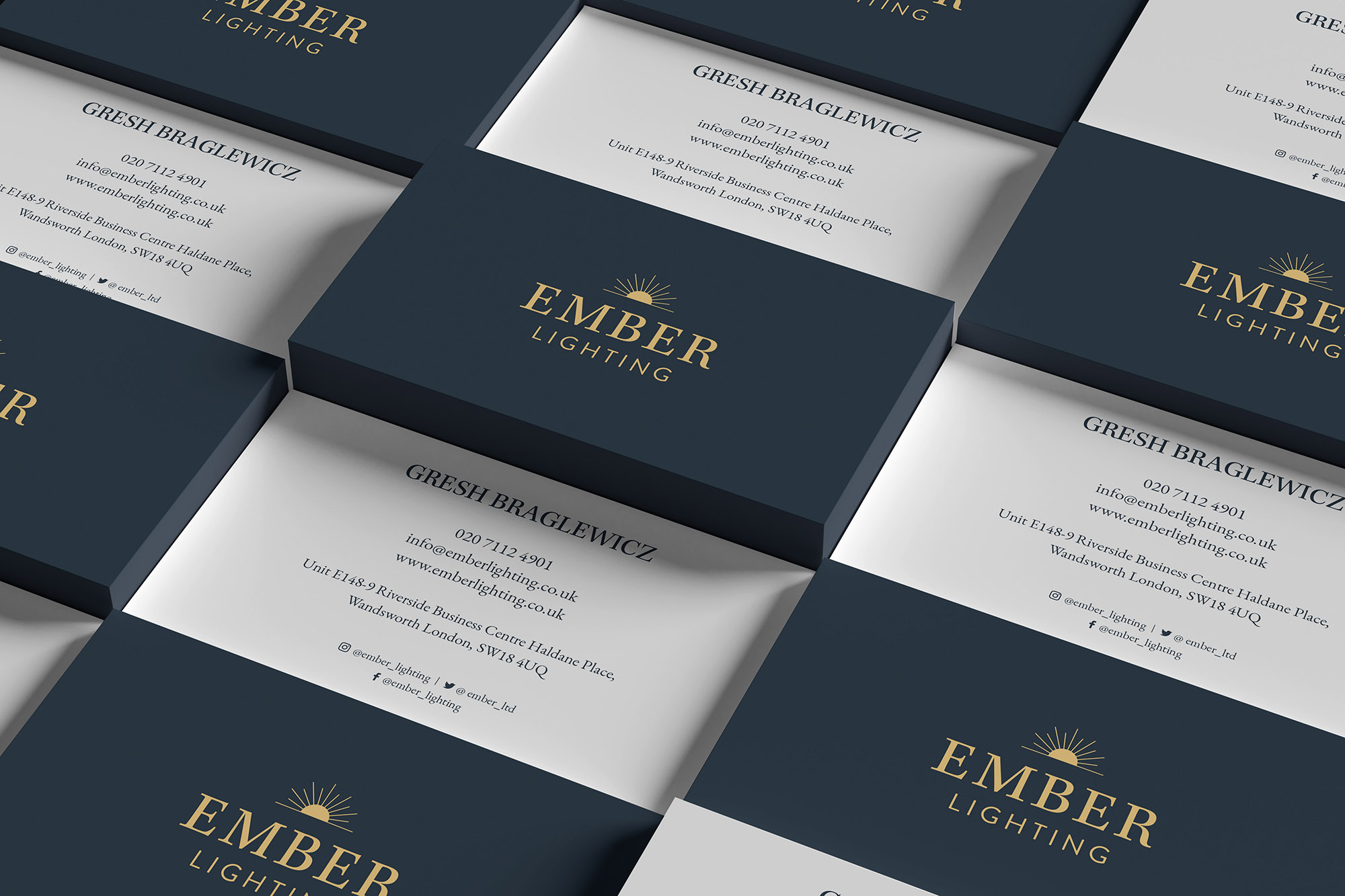 business-card-mock-up-web2